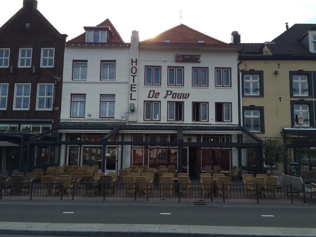 Hotel En Grand Cafe De Pauw Roermond Exterior photo